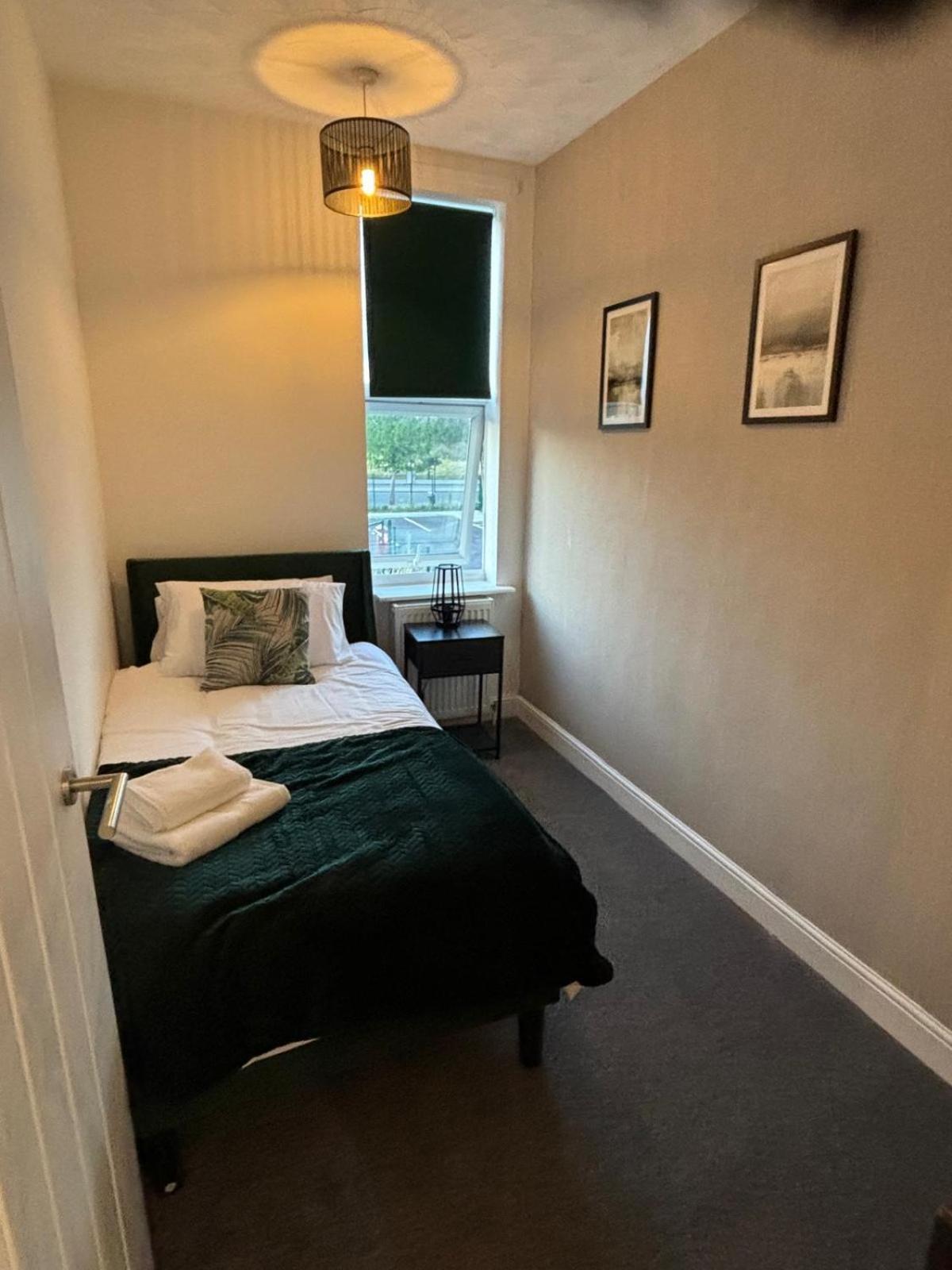 Вилла Stunning House - Sleeps 7 - 5 Mins Walk To Lincoln High Street - Parking - Wifi Экстерьер фото